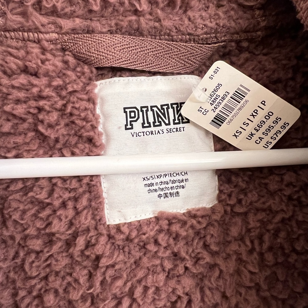 VS Pink Sherpa